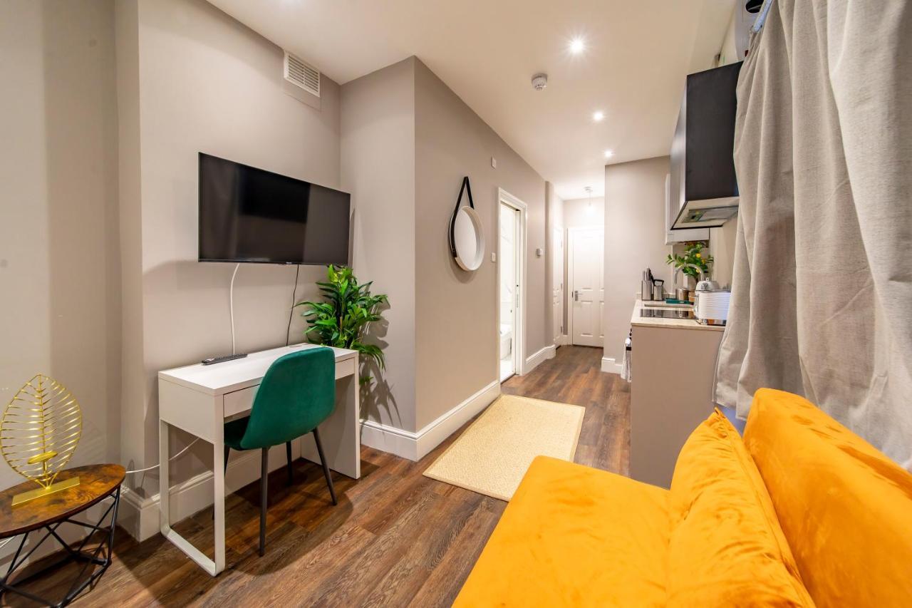 Morden Stuido Flat I Mins Away From Brighton Beach 1Ep Apartment Bagian luar foto