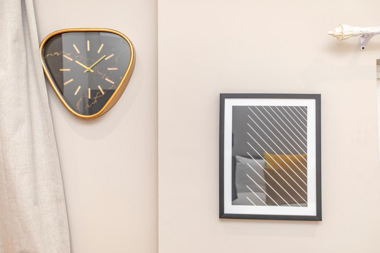 Morden Stuido Flat I Mins Away From Brighton Beach 1Ep Apartment Bagian luar foto